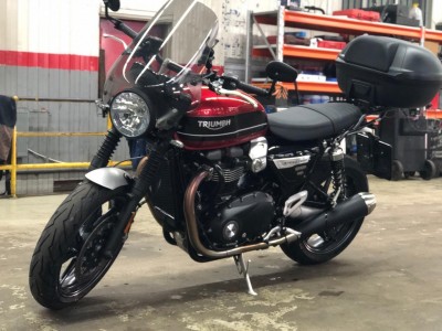 Triumph Speed Twin 1200 00.jpeg