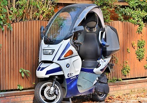 motor-scooter-3794382_1280.jpg