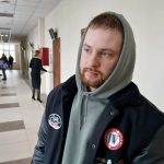 «Невиновен, но обязан: екатеринбургский байкер по решению суда должен содержать семью мигрантов после ДТП» (видео ДТП)
