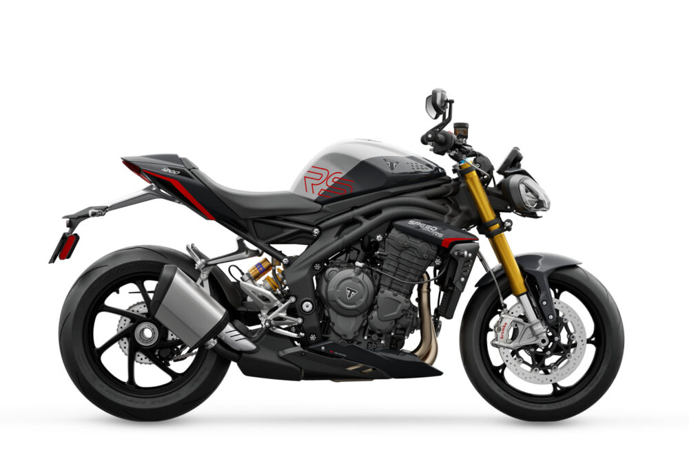 2025-triumph-speed-triple-1200