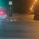 В Волгограде при столкновении мотоцикла и автомобиля пострадали 1.5 годовалый ребенок и водитель без прав