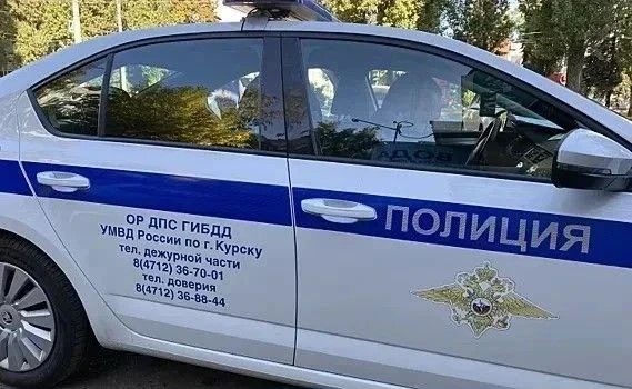 Девочка на электросамокате «NINEBOT» сбила 53-летнюю женщину на тротуаре в Курске