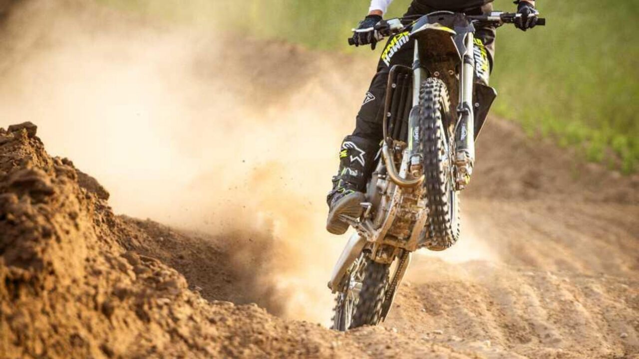 Triumph представила обновленный кроссовый мотоцикл TF 250-X 2027 модельного года