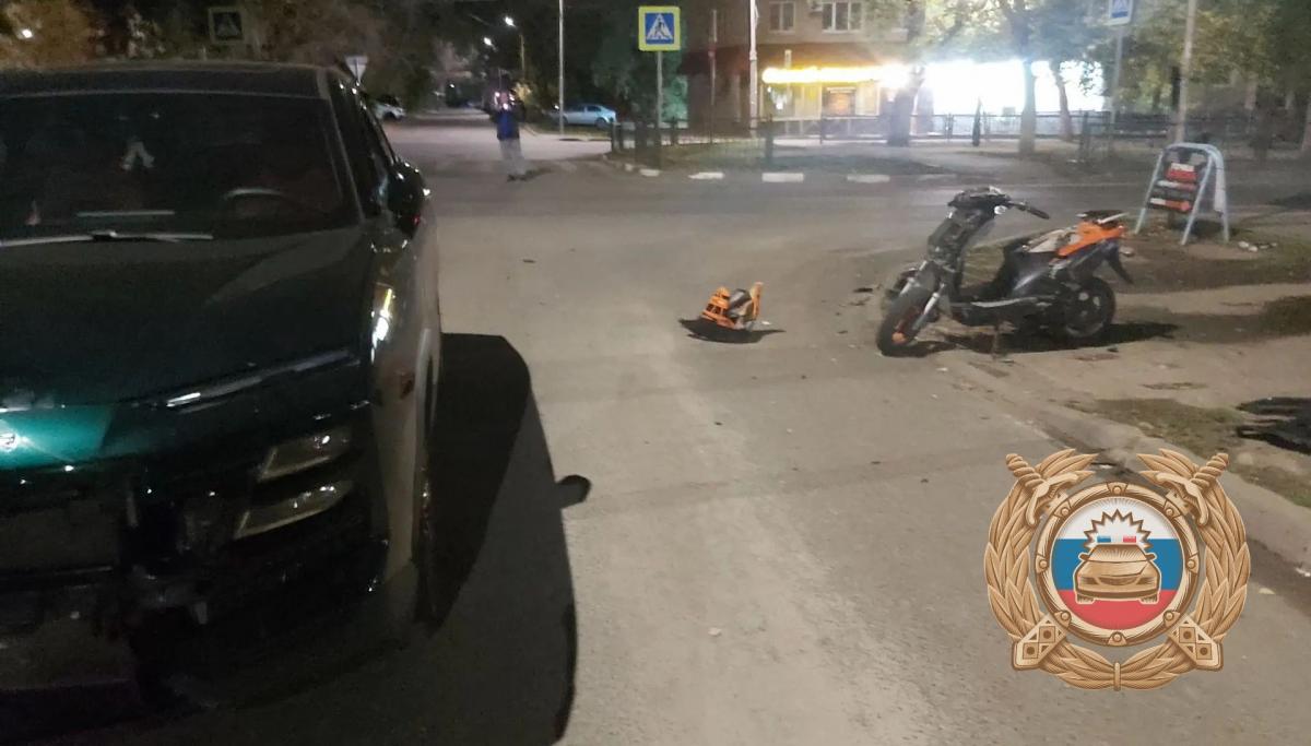 14-летний пассажир скутера пострадал в Саратове