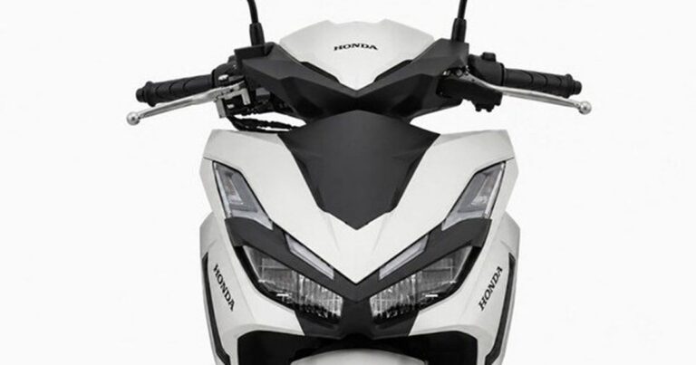 Honda Click 125 Smart Edition — ограниченная серия из 20 000 экземпляров, выпущенная в честь достижения компанией Honda отметки в 10 миллионов произведенных мотоциклов на филиппинском рынке.