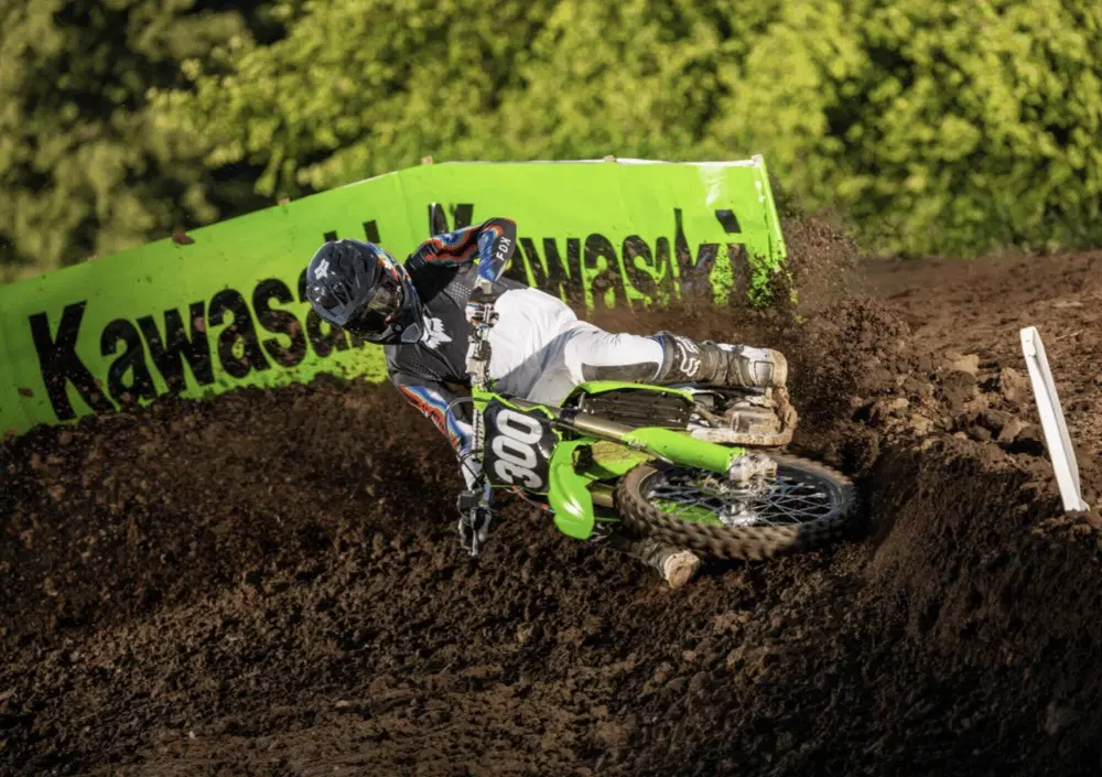 Paul Jonass продлил контракт с Kawasaki Racing Team до 2027 года