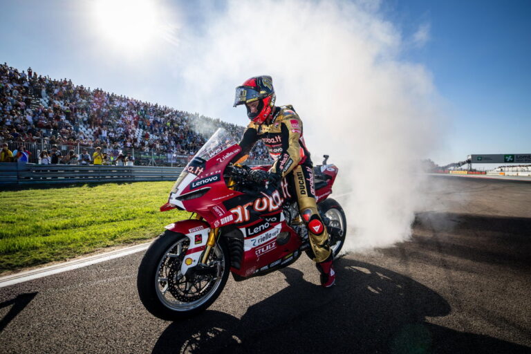 Ducati выиграла тройной титул в 2026 году