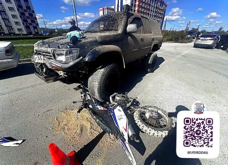 ДТП с мопедом в Троицком Анивского района