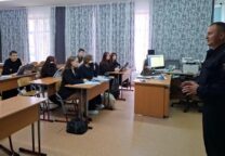 Госавтоинспекция провела встречу со школьниками в Ноябрьске