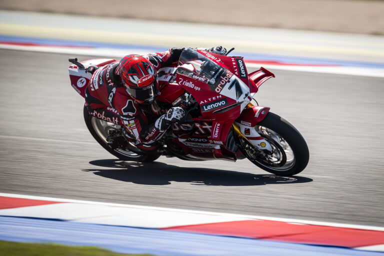 Nicolò Bulega стал чемпионом World Superbike в Кремоне